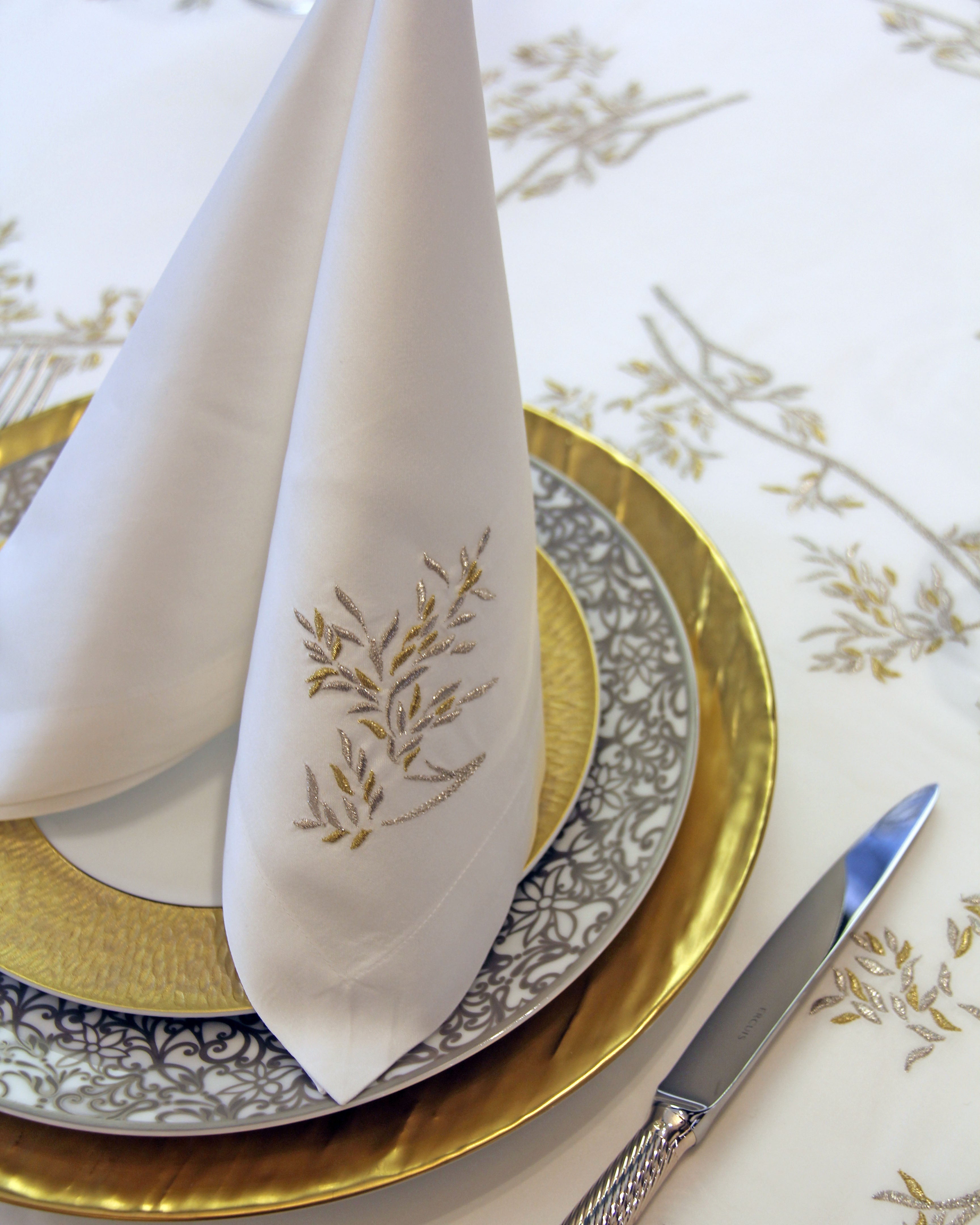 Nappe lin brodée Nagoya