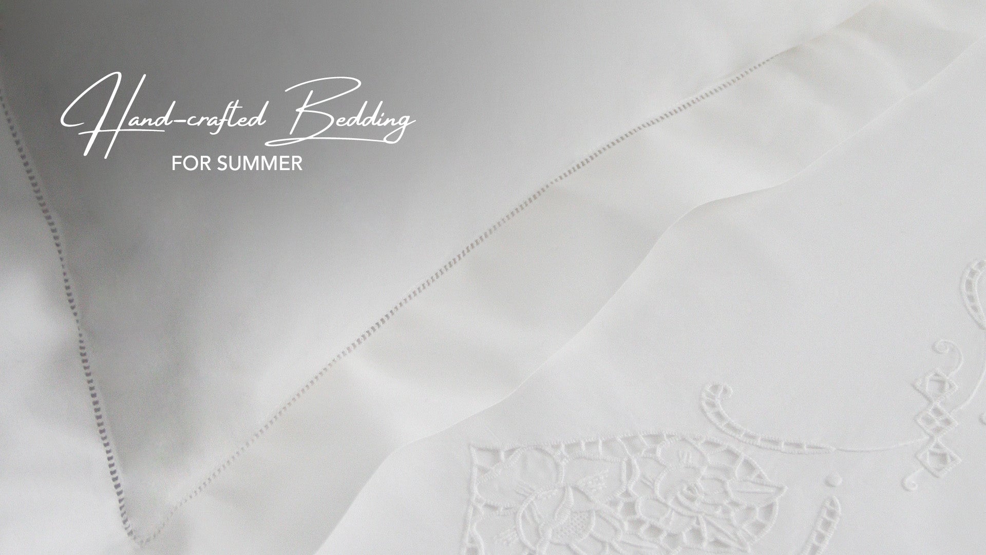 Percale ou satin : choisir la literie de luxe idéale pour l’été